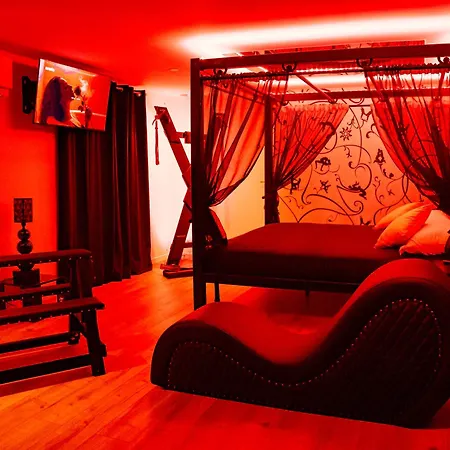 La Kinky - Prive Et Donjon De Luxe Apartment Soisy-sous-Montmorency